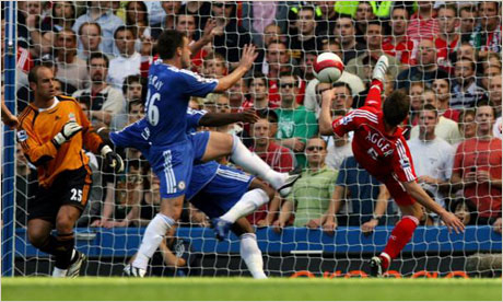 Челси победи Ливърпул в дербито на Премиършип