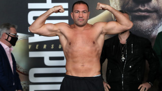 Кубрат Пулев даде специална пресконференция за българските журналисти след кантара