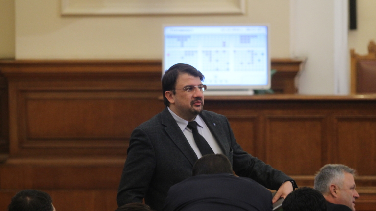 Настимир Ананиев оглави комисията за изготвяне на правилата за работа на НС
