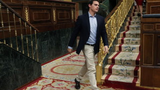 От „Сиудаданос” обявиха, че няма да подкрепят вота на недоверие срещу испанския кабинет