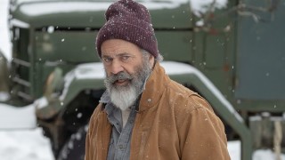 Когато наемен убиец тръгне по петите на Дядо Коледа