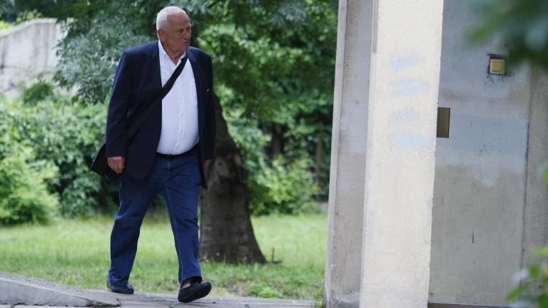 Сърбин пази в тайна преговорите си с Левски