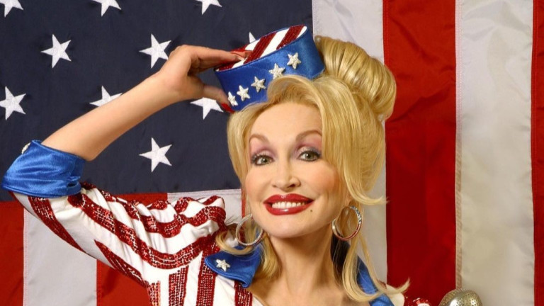 Секси начинът, по който Доли Партън изненада съпруга си