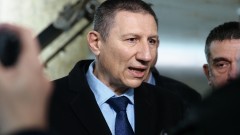 Слънцето изгря: Прокурорите се поздравявали след оставката на Сарафов