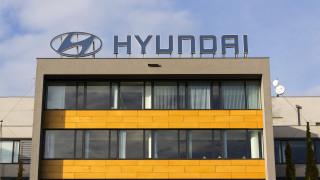 Задържаха 450 незаконни мигранти в завод на Hyundai Motor в