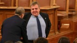  Каракачанов призна за проблеми при патриотите 