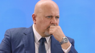 Главният прокурор на Международния наказателен съд Карим Хан е отстранен