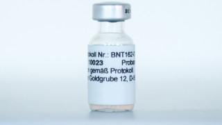 Съоснователят на германската биотехнологична компания BioNTech обяви че е много