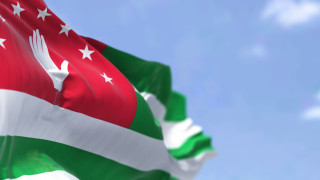 Русия възобнови пътническите полети до столицата на отцепилата се от