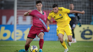 Полузащитникът на Фратрия Румен Руменов коментира целите на отбора Той