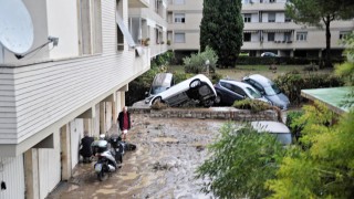 Наводнения отнеха живота на шестима души в Италия