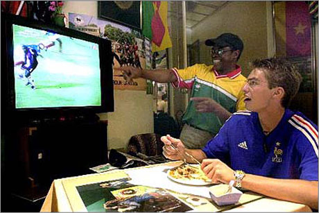 Арестуваха италианец, откраднал сателитна чиния, за да гледа финала