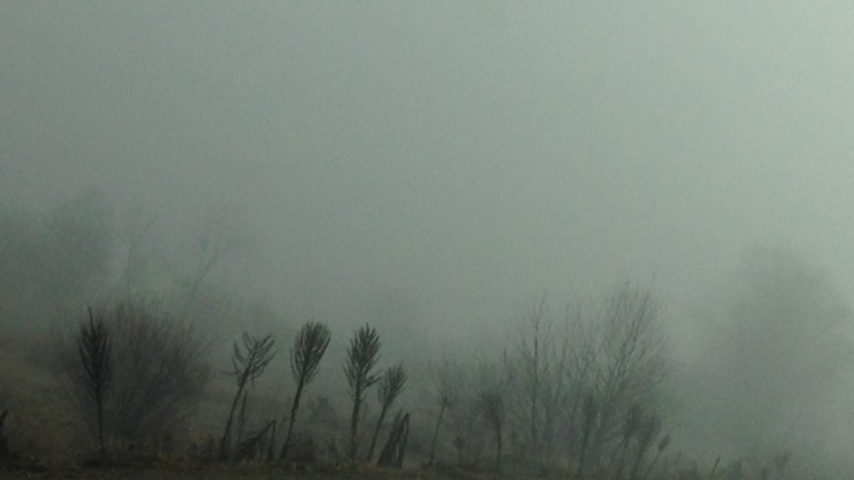 Облачно и мъгливо във вторник