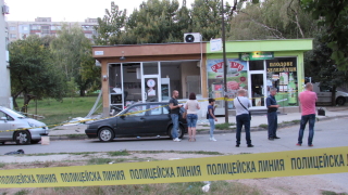 Крадци взривиха банкомат и магазин в Русе
