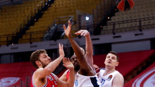 Александър Везенков е избран за Най полезния играч на седмицата в