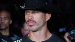 Доналд Сероуни предложи услугите си на UFC, ако Хабиб или Фъргюсън не е на разположение