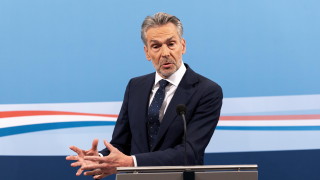 Не очаквайте ново нидерландско правителство навреме за празничния сезон Това