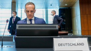 Германия заплаши със санкции авиокомпании, превозващи мигранти до Беларус