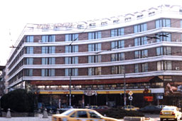 "Equest" превръща хотел "Сердика" в модерен търговски и офис център