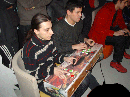 Изчезнаха "ръчките" за Street Fighter 4