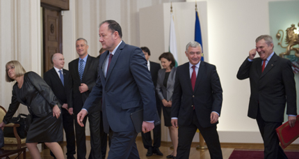 Партиите бесни от датата на Плевнелиев за парламента