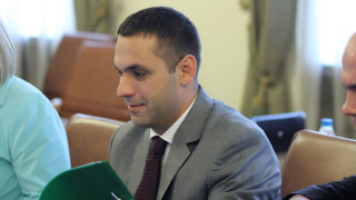 Странно се нагнетявало напрежение във военно промишления комплекс Тази констатация