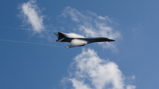 Стратегически бомбардировачи и изтребители прелетяха над Корея