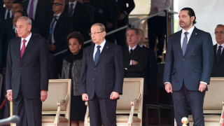 Харири отлага оставката си след среща с ливанския президент