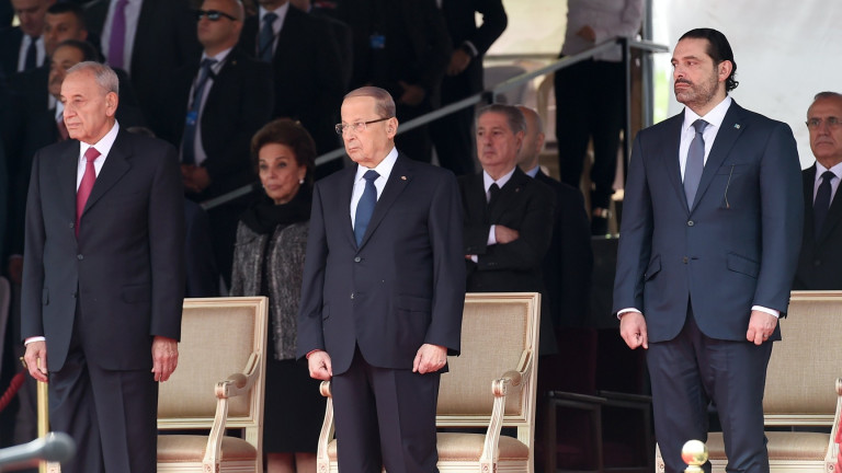 Ливанският премиер Саад ал-Харири отлага оставката си след разговор с
