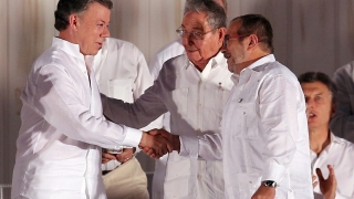 Лидерът на ФАРК се извини за жертвите по време на 52-годишния конфликт в Колумбия