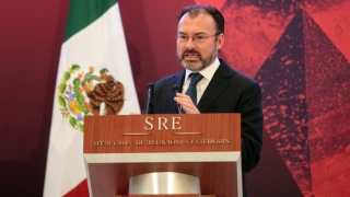 Мексико: Да плащаме за стената на САЩ - "не подлежи на преговори"