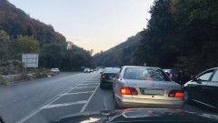 Затварят поетапно участък от пътя между София и Перник през Владая за ремонт