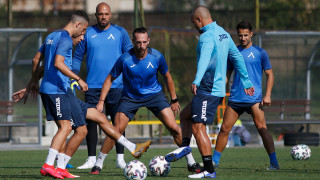 Треньорът на Левски Георги Тодоров определи група от 18