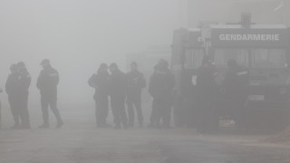 Обвиниха двамата задържани за бой срещу полицаи в Мъглиж