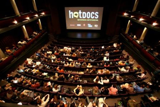 Български режисьор триумфира с награда за млад талант на "Hot Docs film festival"