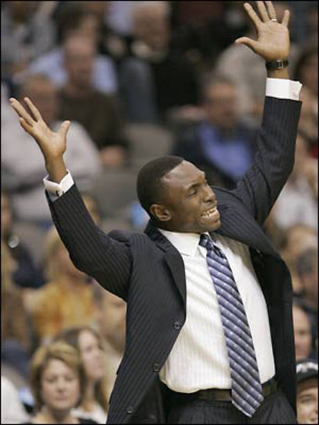 Айвъри Джонсън напусна Далас