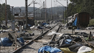 Гърция поиска от ЕС план Б в случай, че Анкара пусне мигрантите към Европа