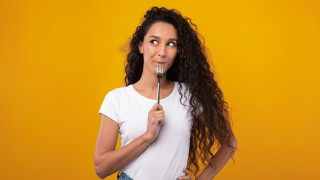 Често говорим за връзката между здравословното хранене и пълноценния дълъг