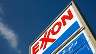 Exxon е в криза. Акционерите са бесни