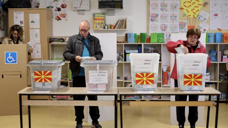 Местните избори в РСМ: 33 общини си избират кмет на балотаж