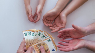 Когато Рупърт Мърдок и децата му най накрая постигнаха сделка по рано