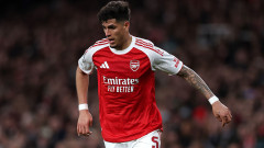 Арсенал в тревога: Защитник се прибира контузен