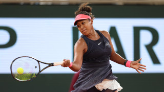 Четирикратната шампионка от Големия шлем Наоми Осака отпадна още в