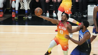 Отборът с капитан Янис Адетокунбо спечели 72 ото издание на Мача