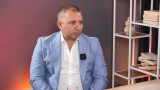 "Неправилна, погрешна и вредна": Минималната заплата скочи с 55% при 9% ръст на икономиката