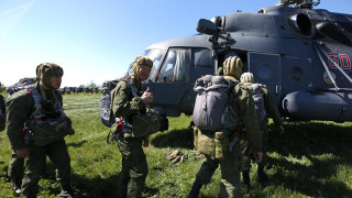 Русия обяви че изтегля военни части от анексирания украински полуостров