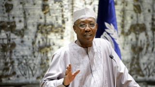 Президентът на Чад загина на бойното поле