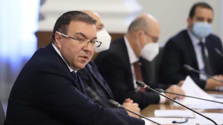 Костадин Ангелов съобщи, че вече е внесен доклад от главния