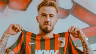 Аугсбург се подсили с халфа Никлас Дорш от Гент Договорът