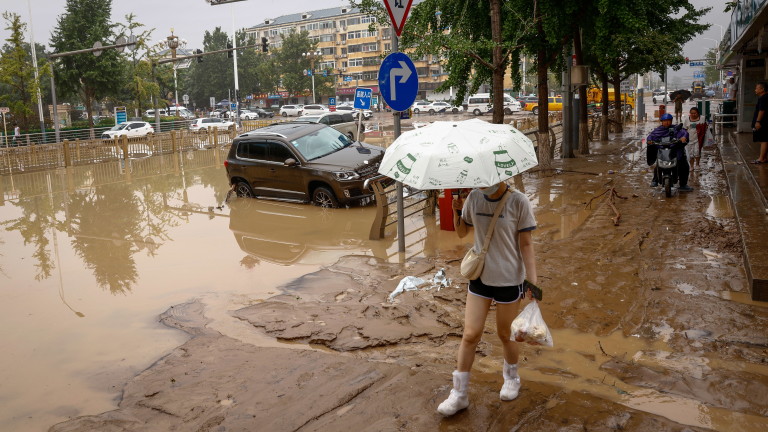 Проливни дъждове взеха жертви в Южна Корея